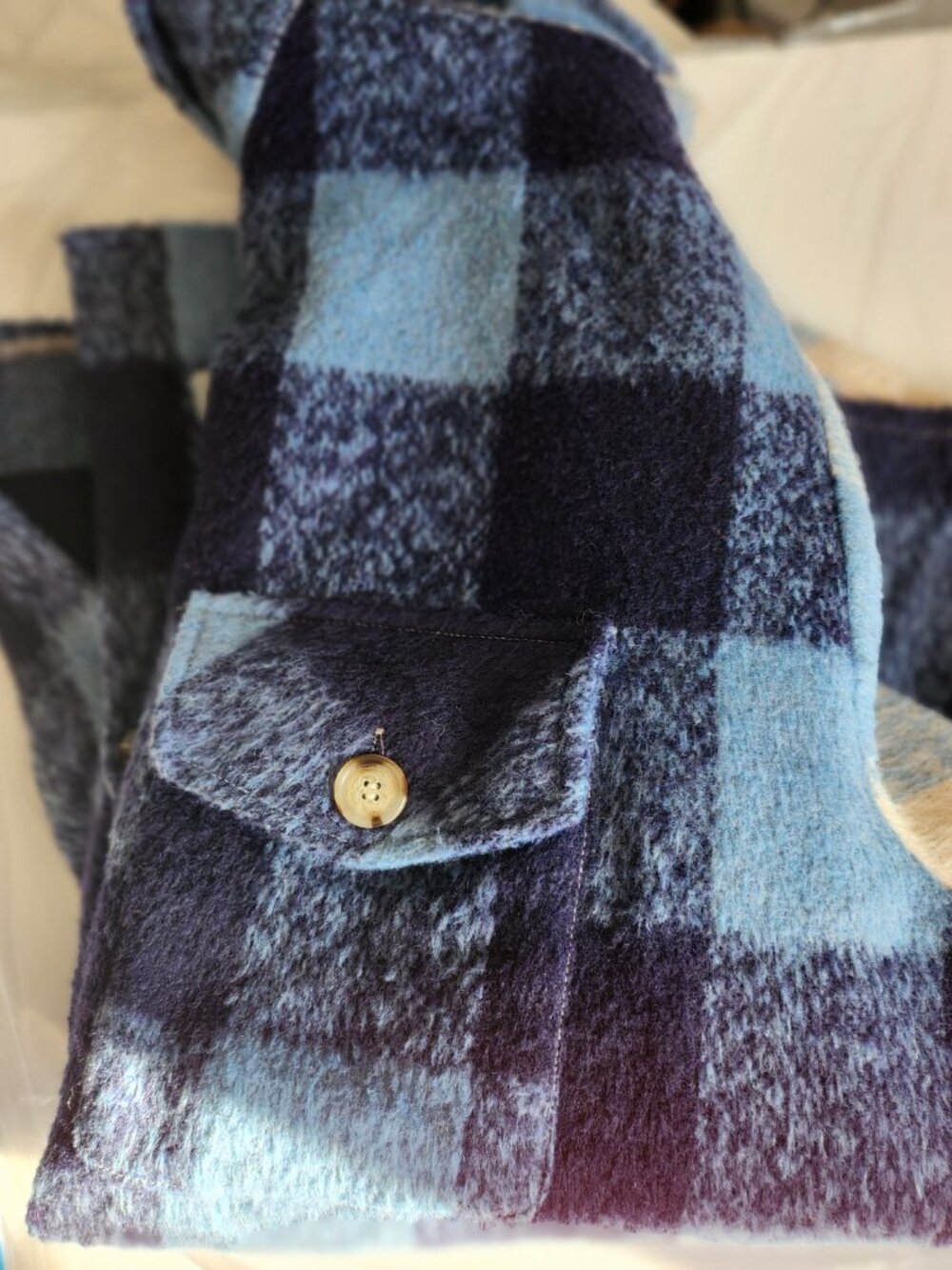 NWT Davi & Dani Plus 3XL Fuzzy Blue Plaid Oversized Shacket Jacket - Picture 4 of 13